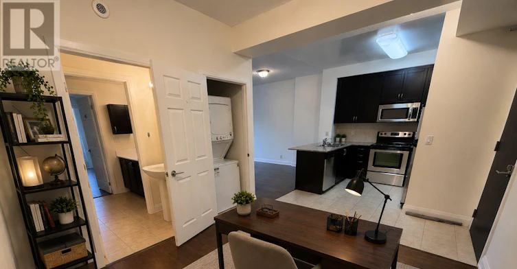 406-83 Woodbridge Avenue, Vaughan, ON, L4L 0C8 - 3