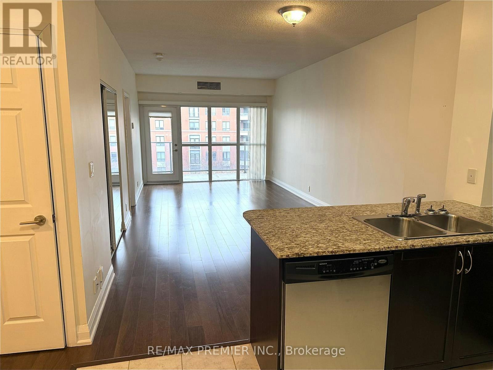 406-83 Woodbridge Avenue, Vaughan, ON, L4L 0C8 - 9