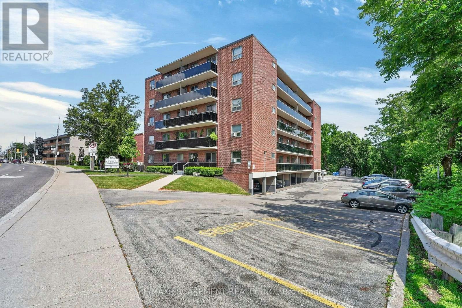 52-2373 King Street E, Hamilton, ON, L8K 1X9