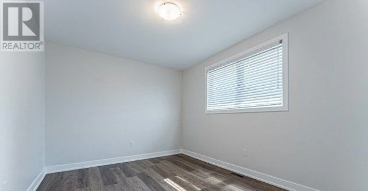 UPPER-19 Argyle Court, Welland, ON, L3C 6J1 - 23