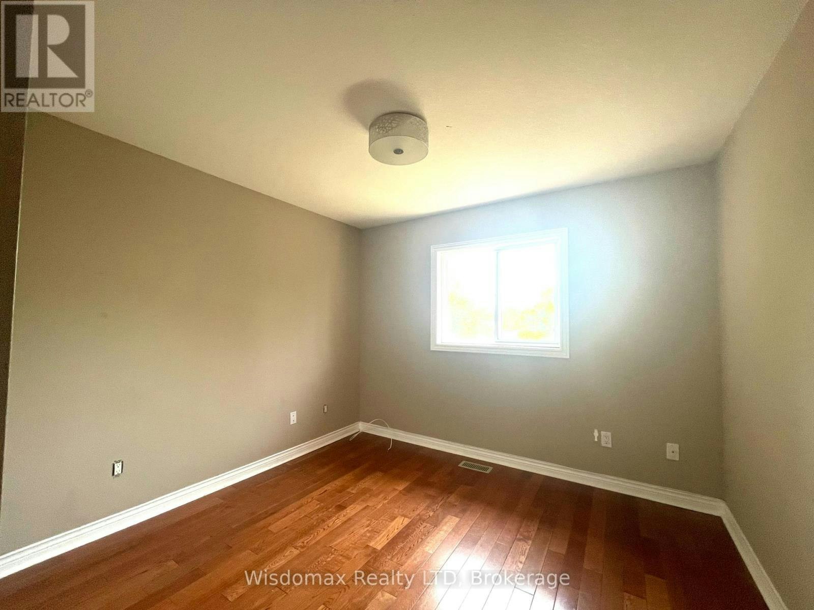 19 Chapel Hill Crescent, Welland, ON, L3C 6P9 - 10