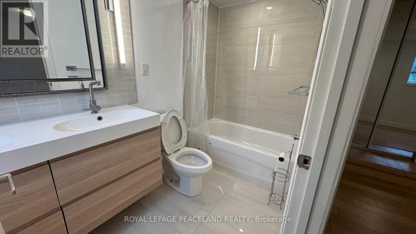 UPPER-19 Tardree Place, Toronto, ON, M1R 3X2 - 8