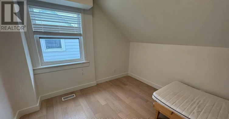 UPPER-19 Tardree Place, Toronto, ON, M1R 3X2 - 12