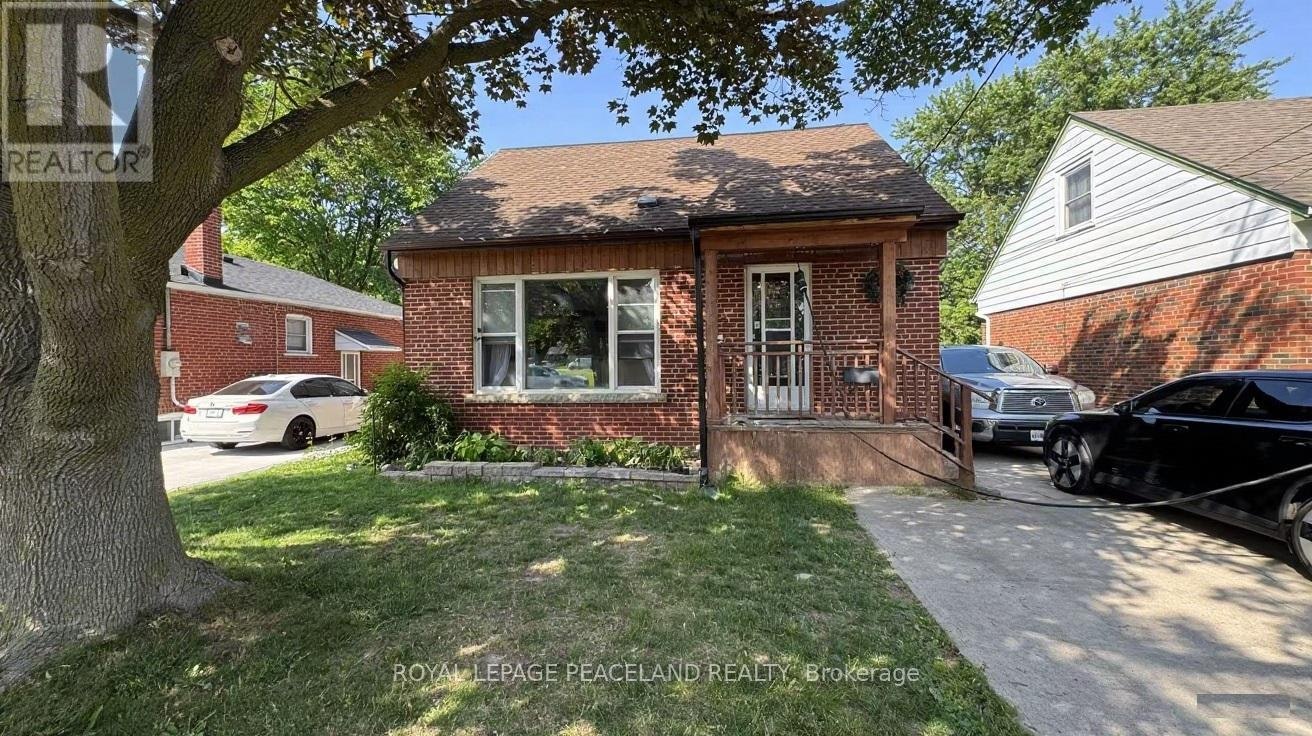 UPPER-19 Tardree Place, Toronto, ON, M1R 3X2