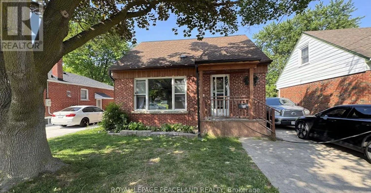 UPPER-19 Tardree Place, Toronto, ON, M1R 3X2