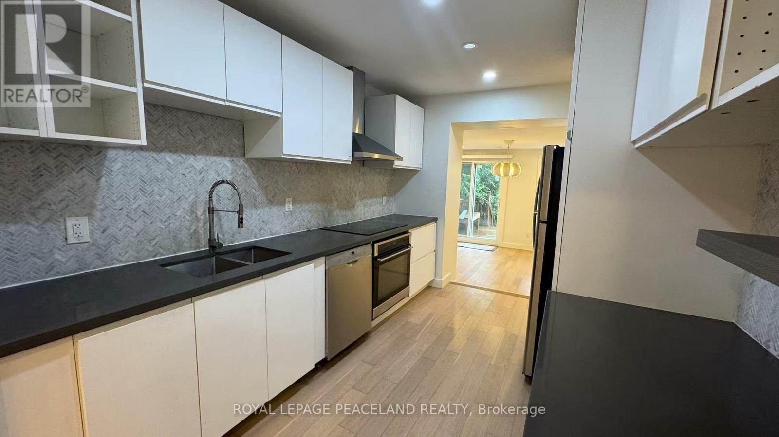 UPPER-19 Tardree Place, Toronto, ON, M1R 3X2 - 4