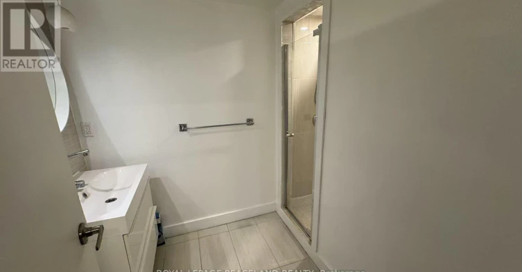 UPPER-19 Tardree Place, Toronto, ON, M1R 3X2 - 15