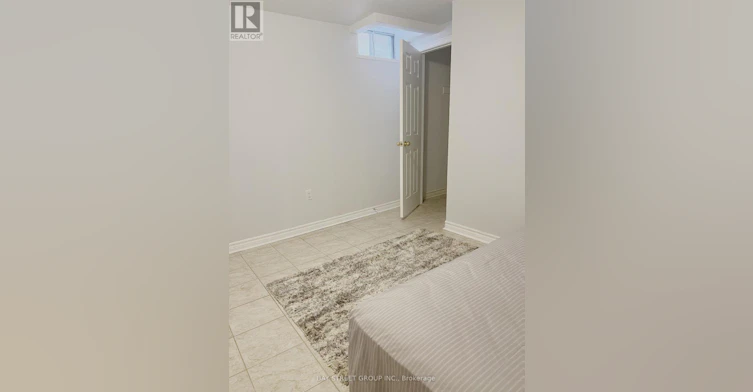 BSMT-96 Grandlea Crescent, Markham, ON, L3S 4A3 - 11