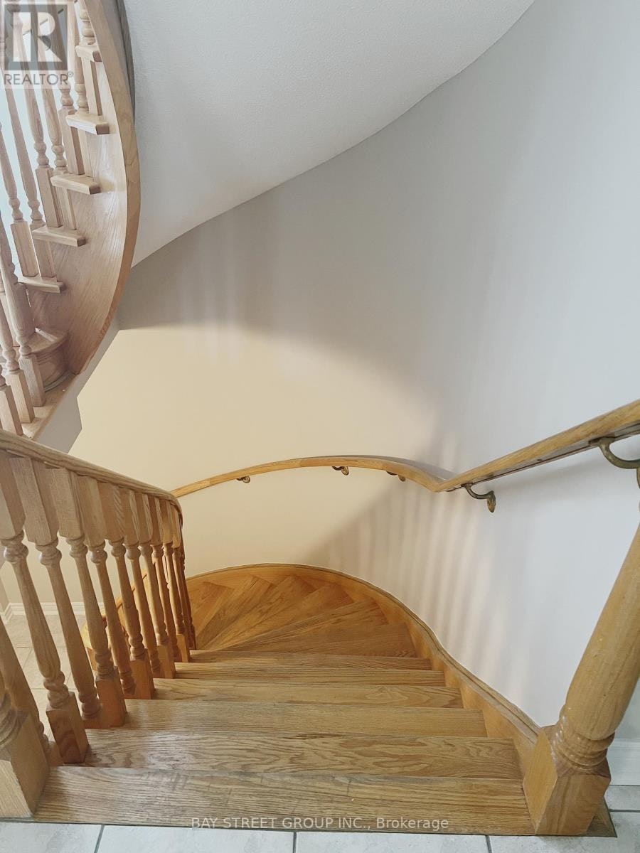 BSMT-96 Grandlea Crescent, Markham, ON, L3S 4A3 - 2