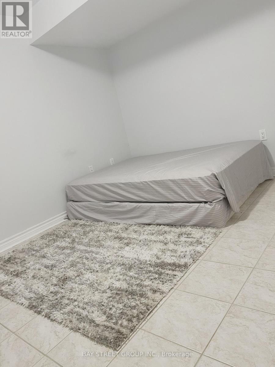BSMT-96 Grandlea Crescent, Markham, ON, L3S 4A3 - 9