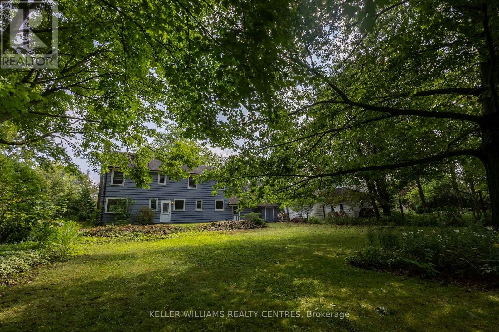 34 Cousins Drive, Aurora, ON, L4G 1B4 - 2