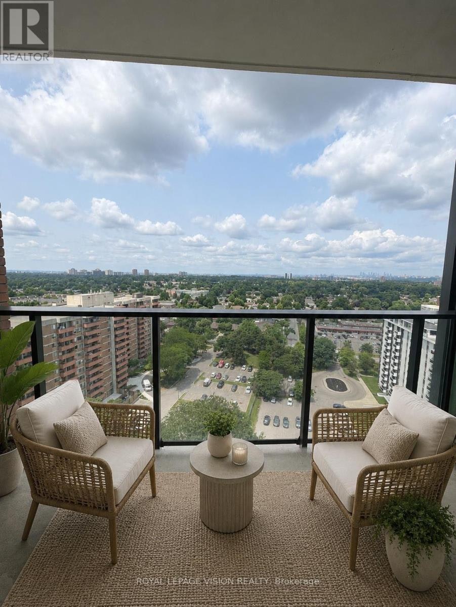 1703-4010 Eglinton Avenue W, Toronto, ON, M9A 0G5 - 3