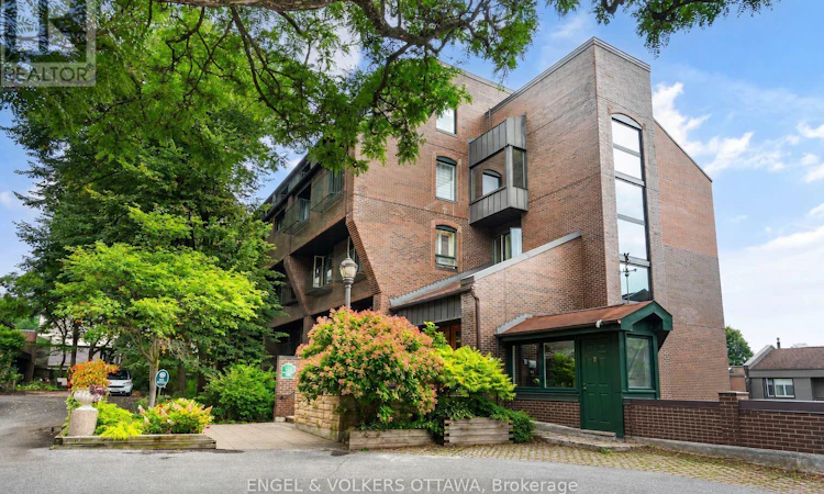 5-135 Springfield Road