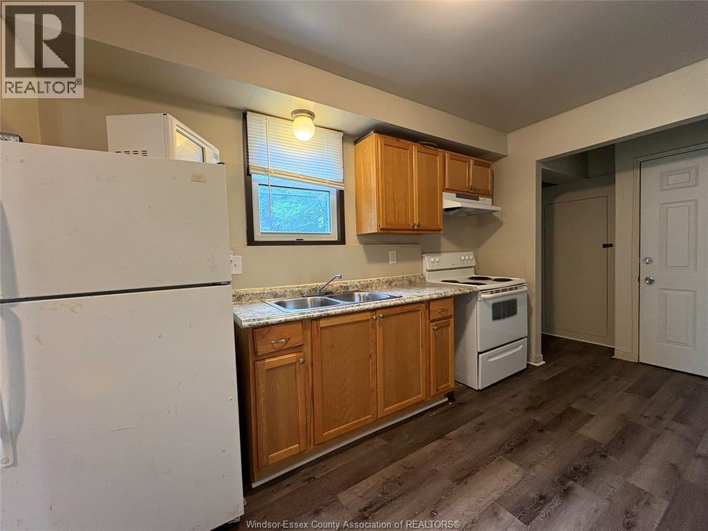 327 Curry, Windsor, ON, N9B 2B6 - 6