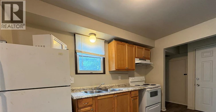 327 Curry, Windsor, ON, N9B 2B6 - 6