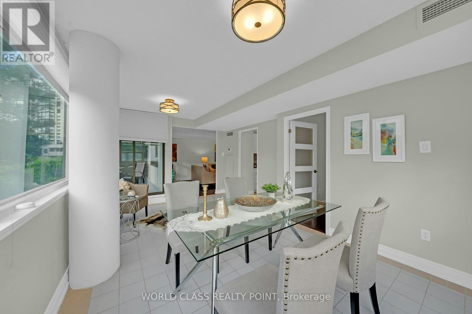 201-40 Harding Boulevard W, Richmond Hill, ON, L4C 9S5 - 18