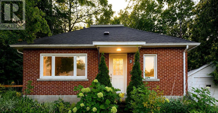 218 Fraser Street, Pembroke, ON, K8A 1X5 - 3