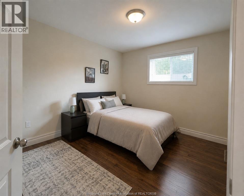 4033 Cosenza Street, Windsor, ON, N9G 0B2 - 23