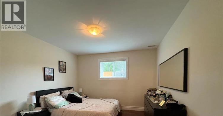 4033 Cosenza Street, Windsor, ON, N9G 0B2 - 8