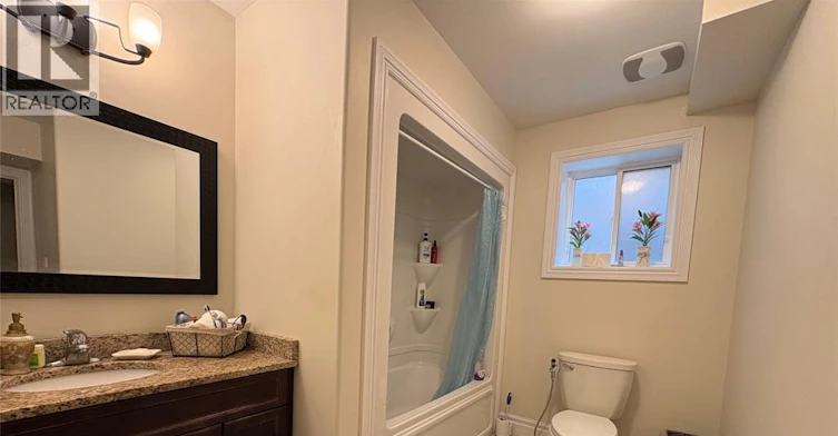 4033 Cosenza Street, Windsor, ON, N9G 0B2 - 24