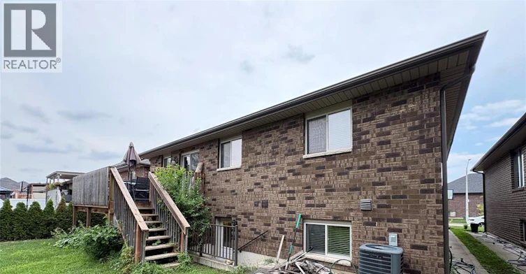 4033 Cosenza Street, Windsor, ON, N9G 0B2 - 28