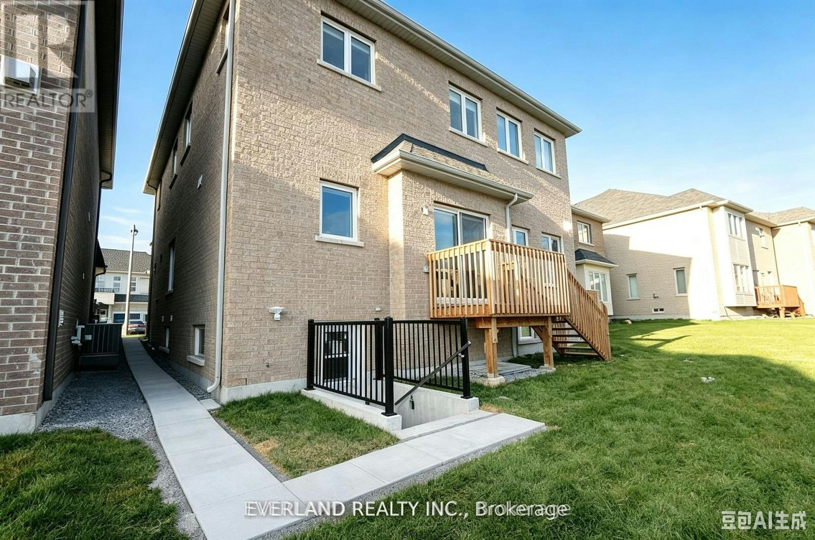 21 Kenneth Ross Bend, East Gwillimbury, ON, L9N 0T7 - 18