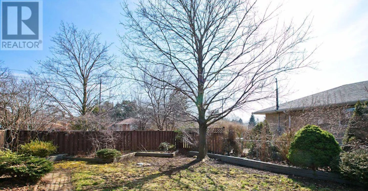 67 Elvaston Drive, Toronto, ON, M4A 1N5 - 26
