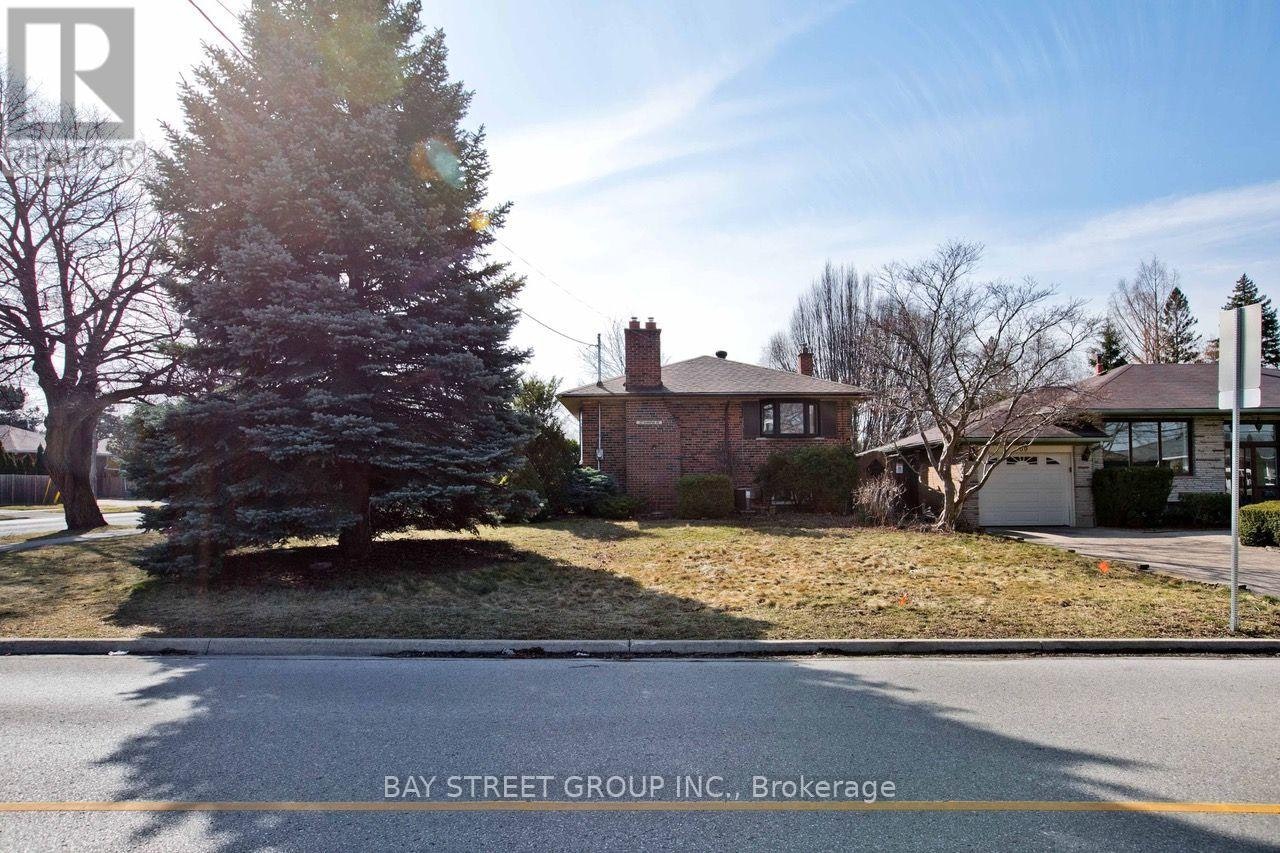 67 Elvaston Drive, Toronto, ON, M4A 1N5 - 25