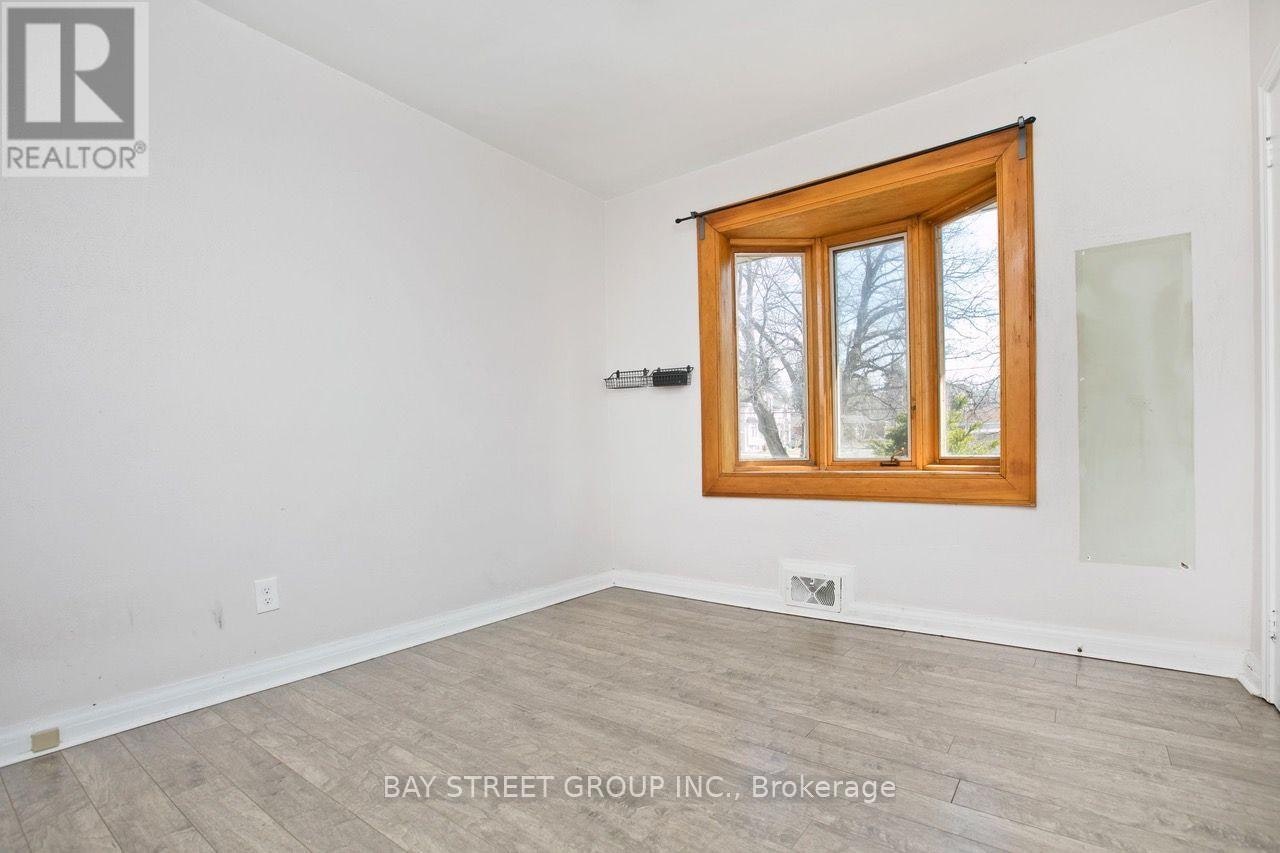 67 Elvaston Drive, Toronto, ON, M4A 1N5 - 14