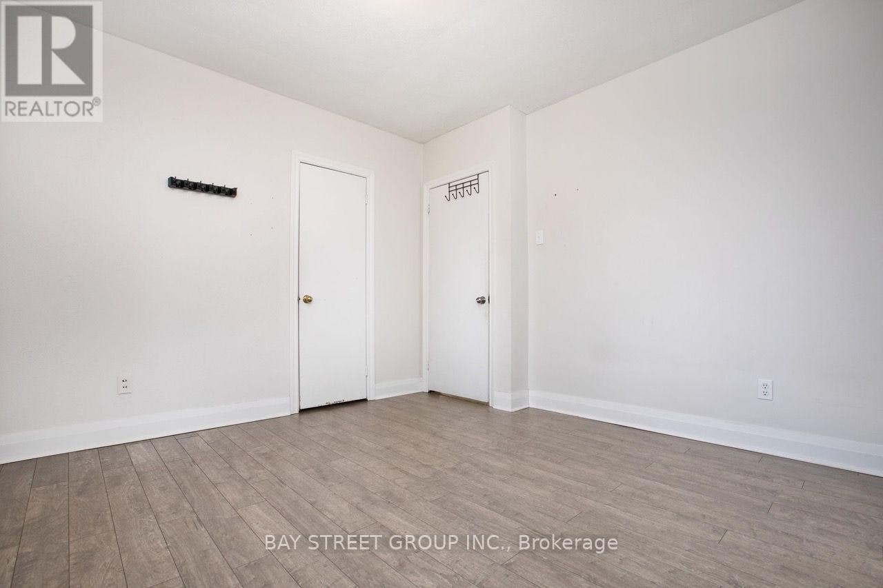 67 Elvaston Drive, Toronto, ON, M4A 1N5 - 17