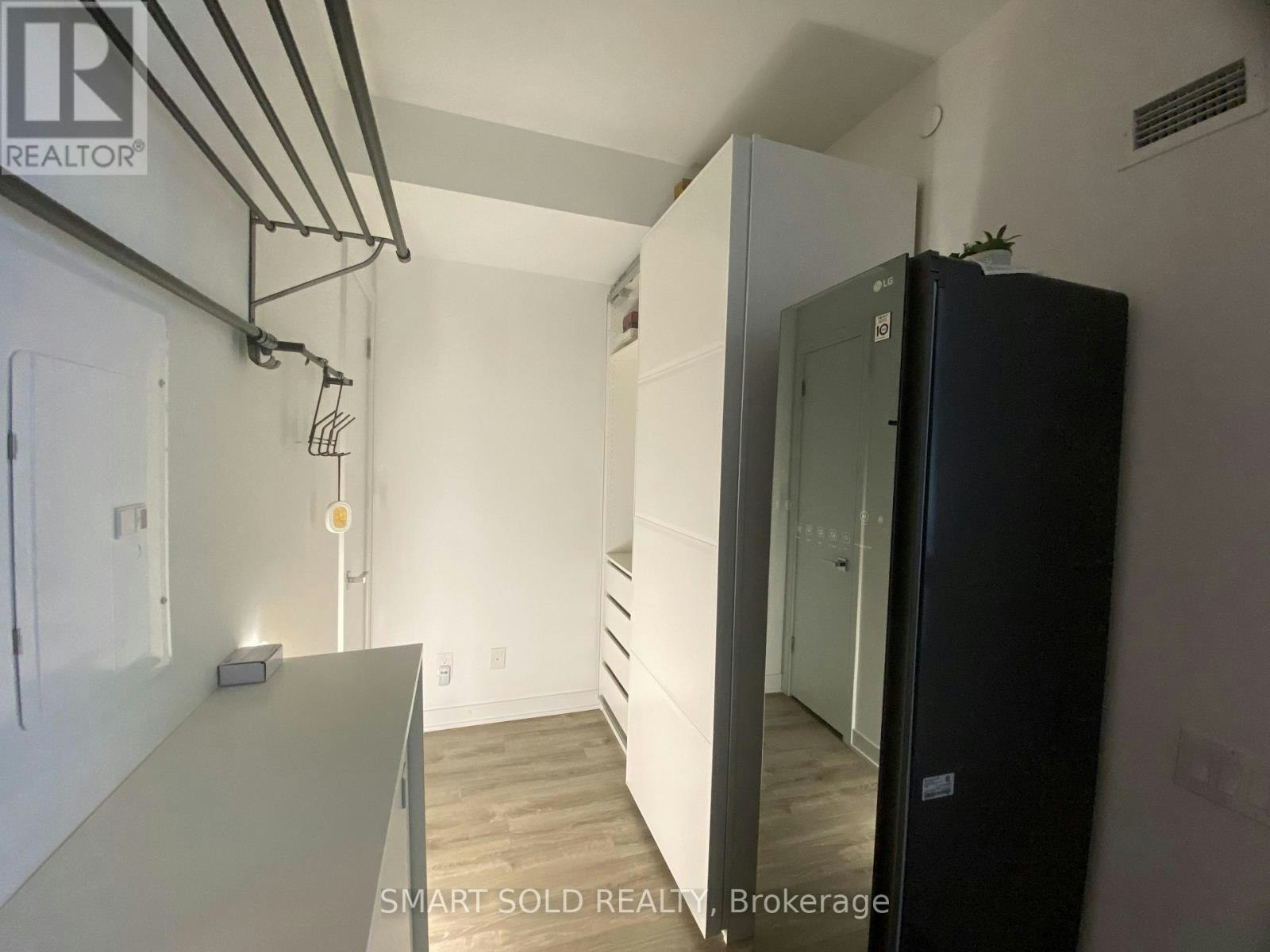 2506-57 St. Joseph Street, Toronto, ON, M5S 0C5 - 6