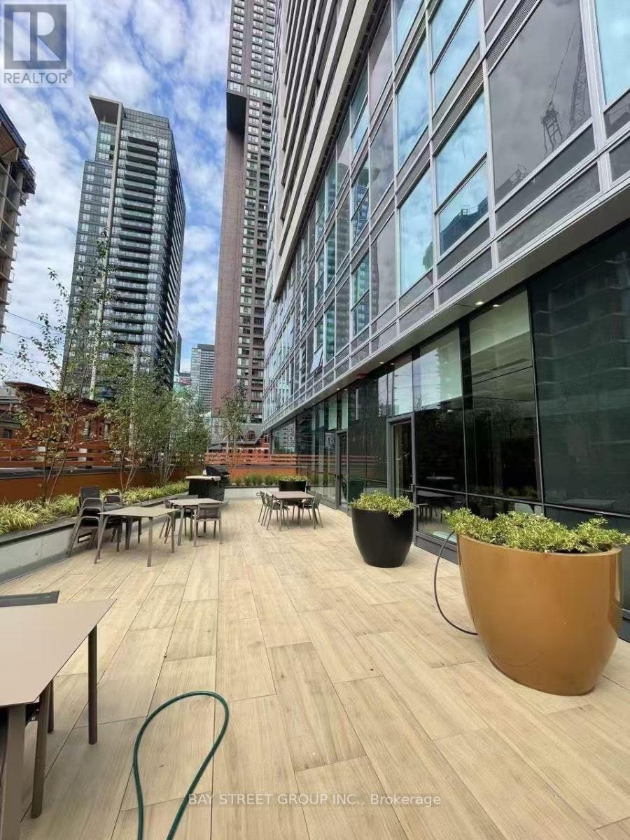 2607-609 Sherbourne Street, Toronto, ON, M4X 0A4 - 2