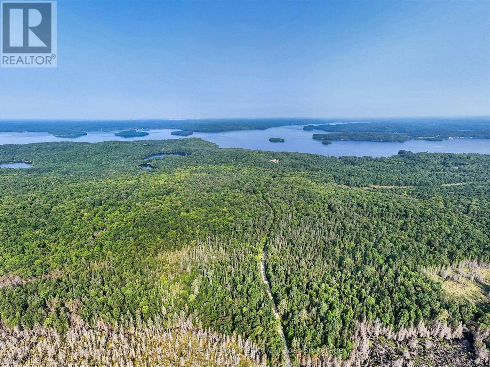 1045 C Browns Brae Road, Lake of Bays, ON, P0B 1A0