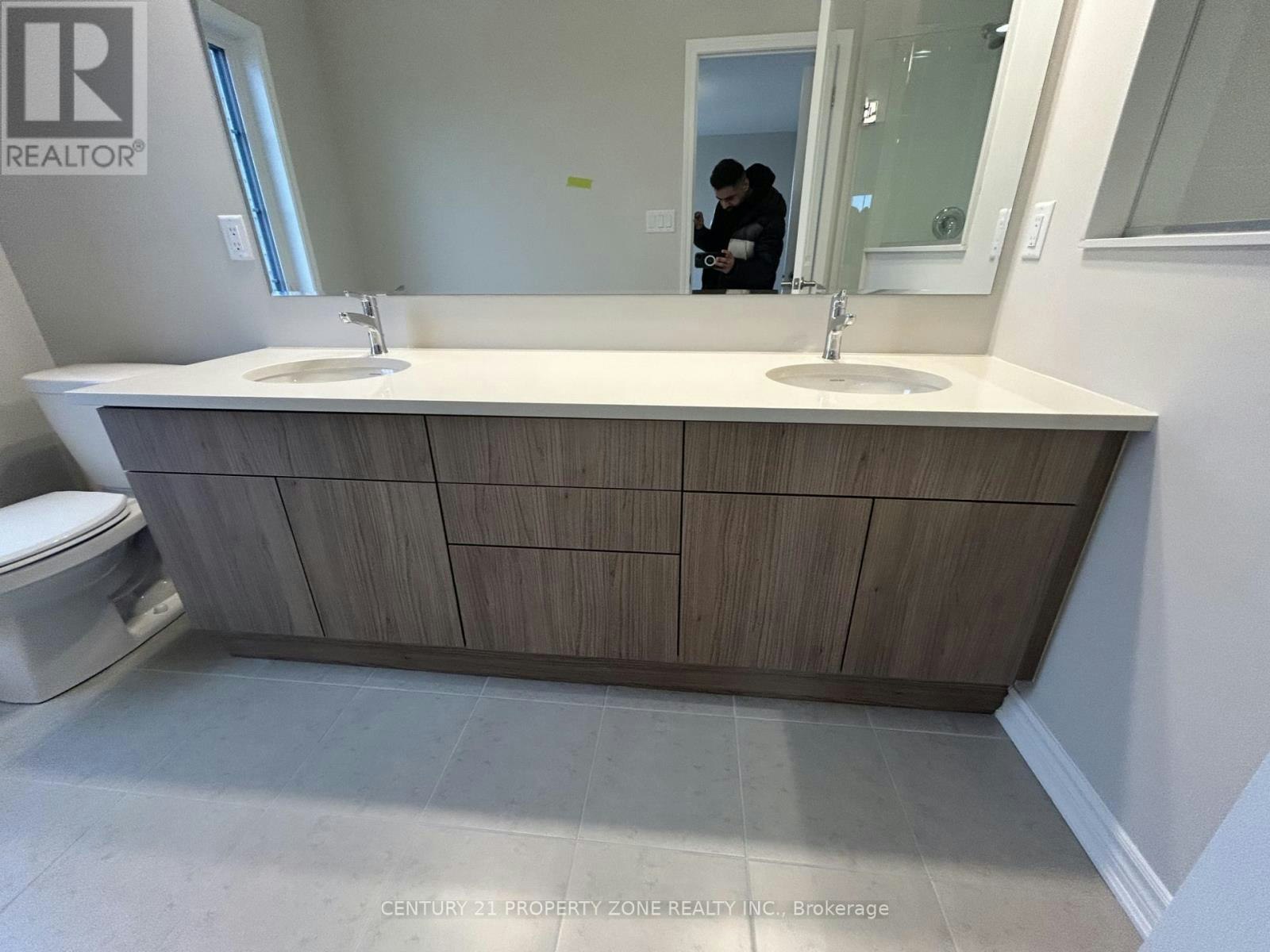 2 Westway Drive, Brampton, ON, L7A 5M6 - 38