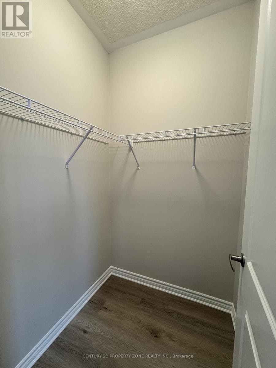 2 Westway Drive, Brampton, ON, L7A 5M6 - 5
