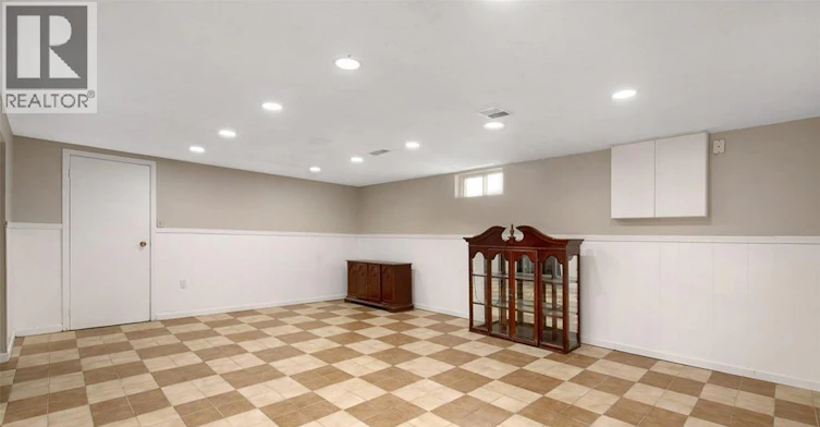 LOWER-10820 Mulberry Drive, Windsor, ON, N8R 1H8 - 22