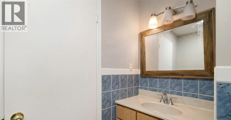 LOWER-10820 Mulberry Drive, Windsor, ON, N8R 1H8 - 15