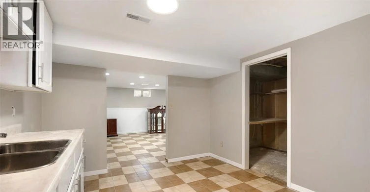 LOWER-10820 Mulberry Drive, Windsor, ON, N8R 1H8 - 23