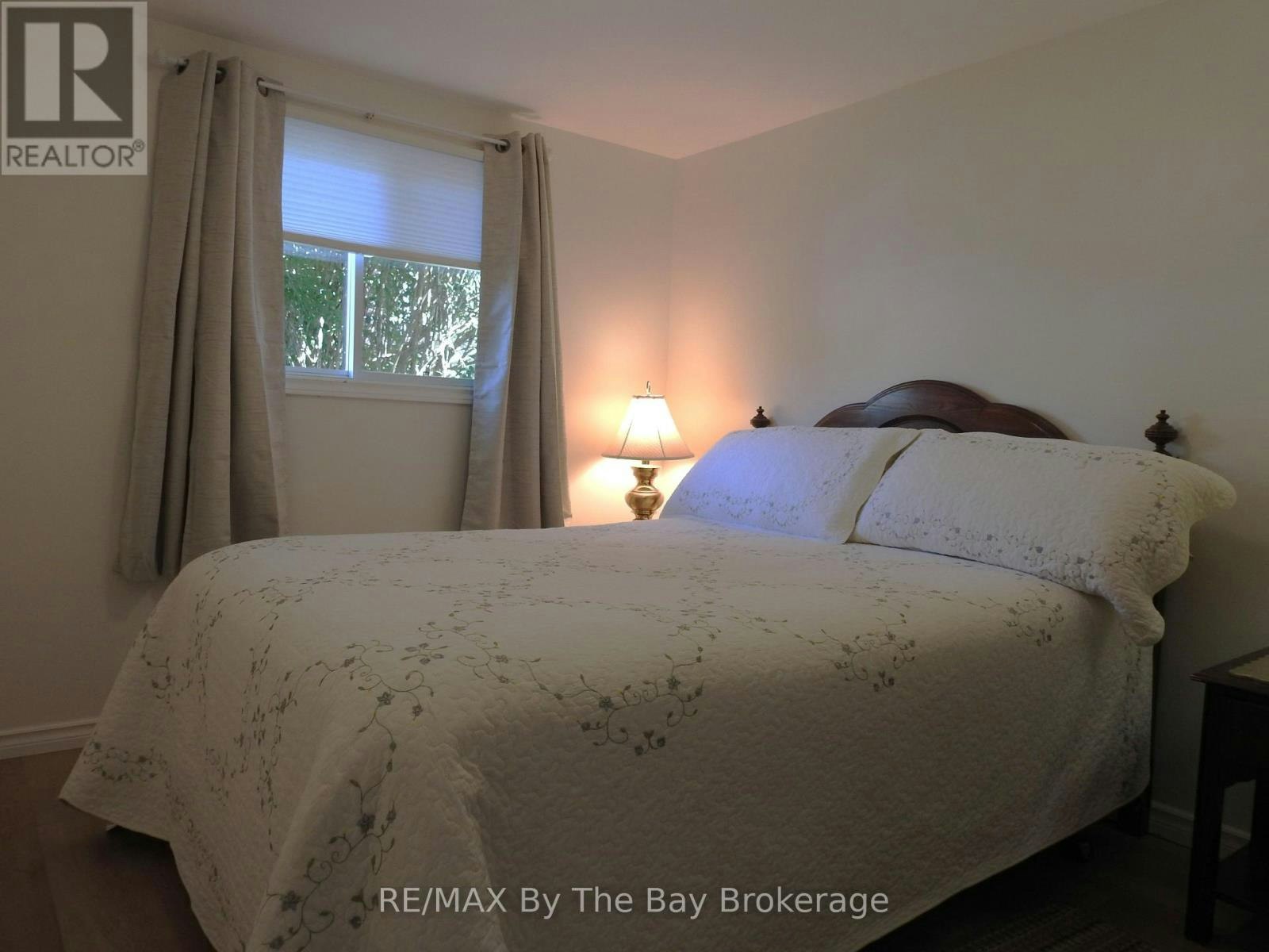 1345 Mosley Street, Wasaga Beach, ON, L9Z 2C7 - 7