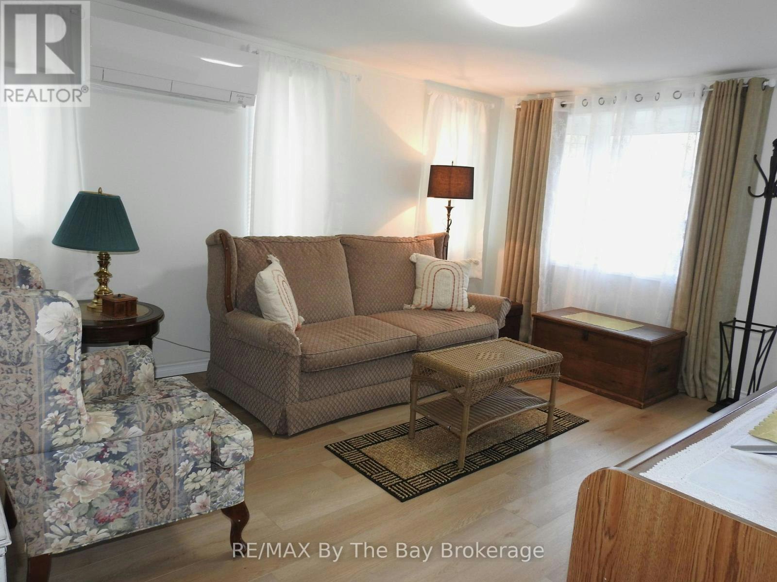 1345 Mosley Street, Wasaga Beach, ON, L9Z 2C7 - 6