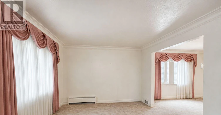 1216 Ridgemont Avenue, Ottawa, ON, K1V 6E7 - 4