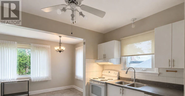 1216 Ridgemont Avenue, Ottawa, ON, K1V 6E7 - 8