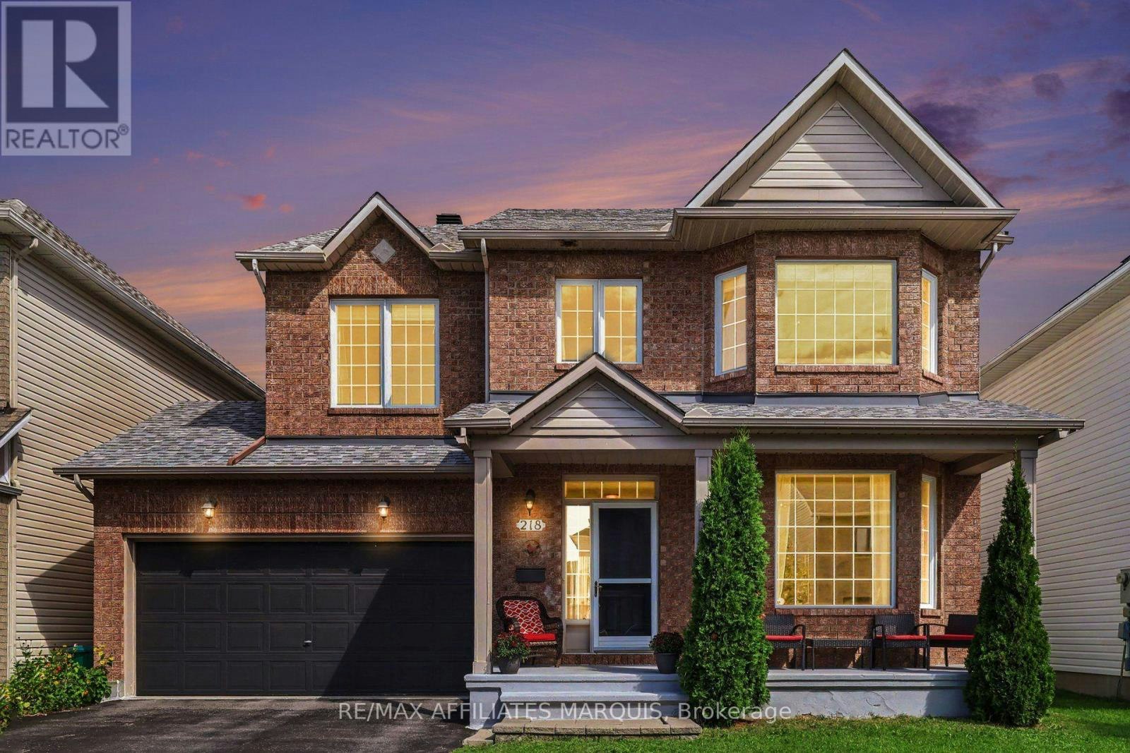 218 Annapolis Circle, Ottawa, ON, K1V 1Y9