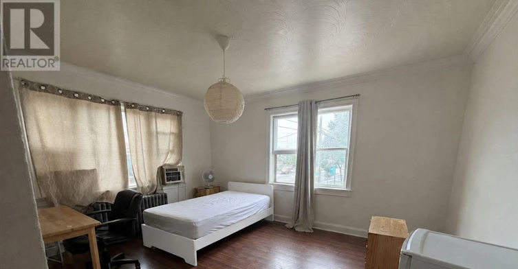 ROOM2-3287 Lake Shore Boulevard W, Toronto, ON, M8W 1M8