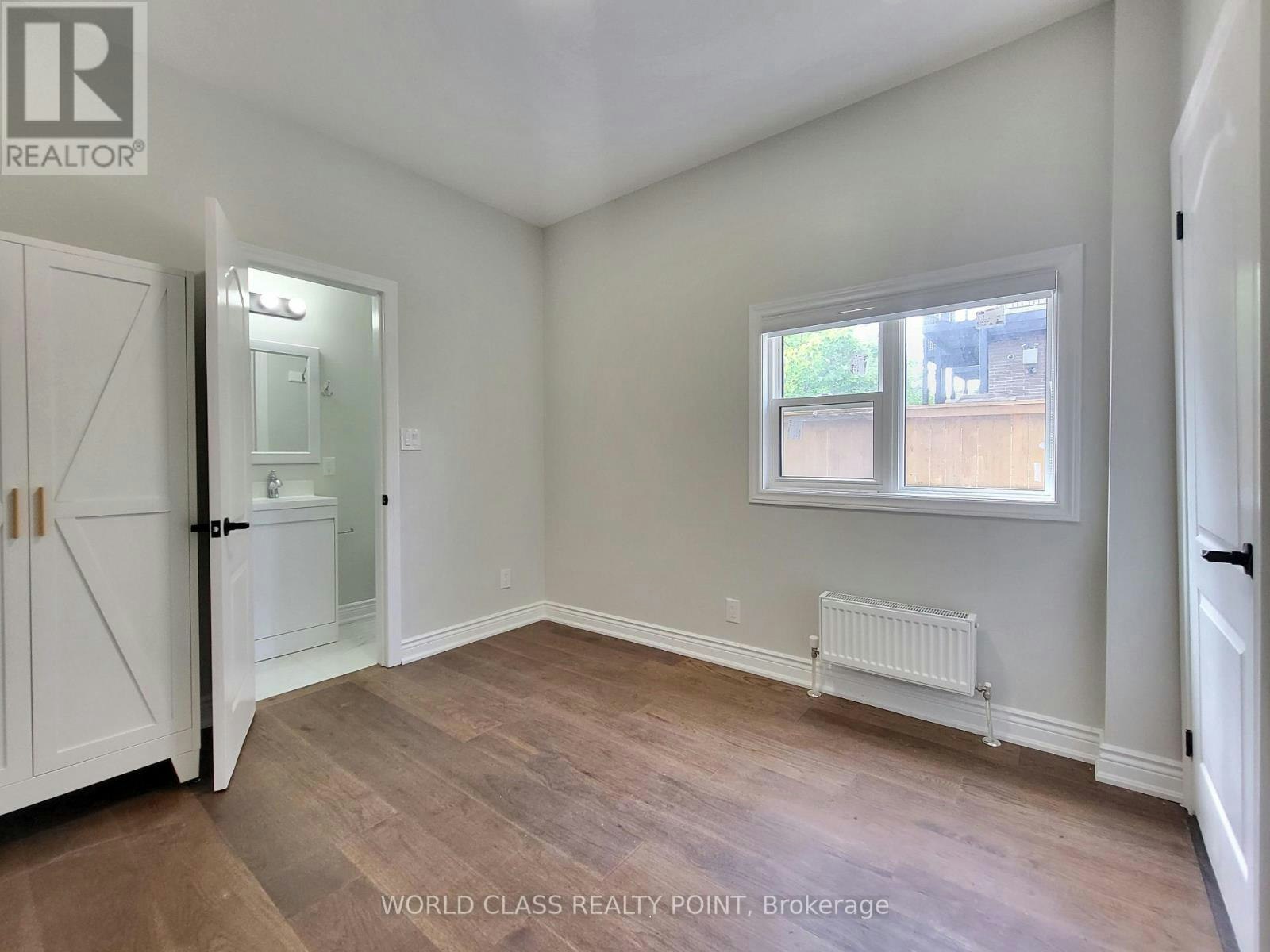 MAIN-49 Vine Avenue, Toronto, ON, M6P 1V6 - 14