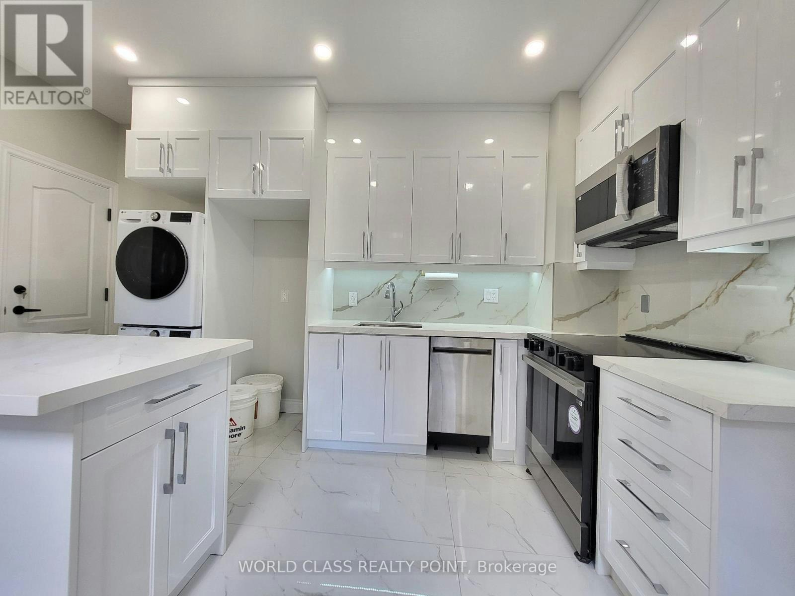 MAIN-49 Vine Avenue, Toronto, ON, M6P 1V6 - 8