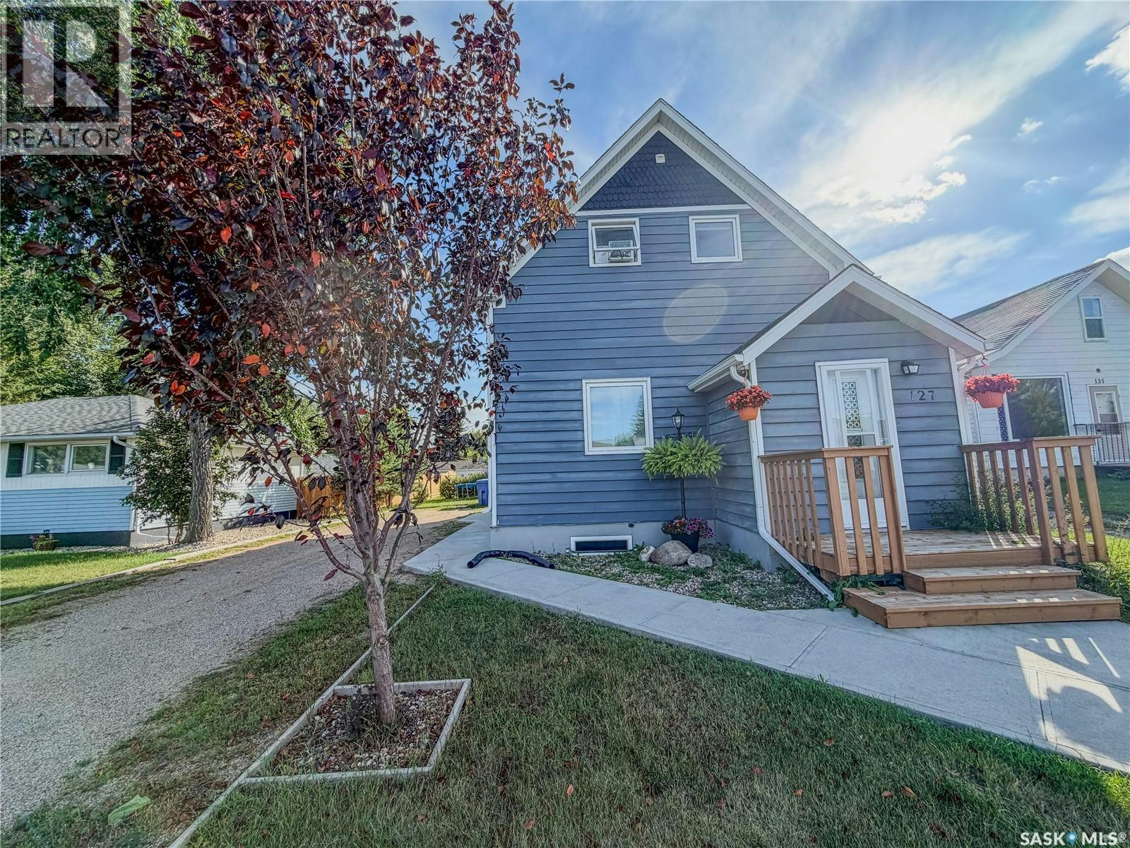 127 10th Avenue W, Melville, SK, S0A 2P0