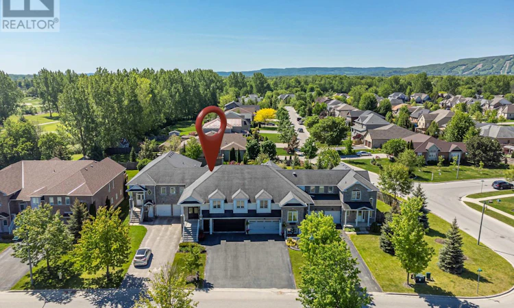 6 Thomas Drive