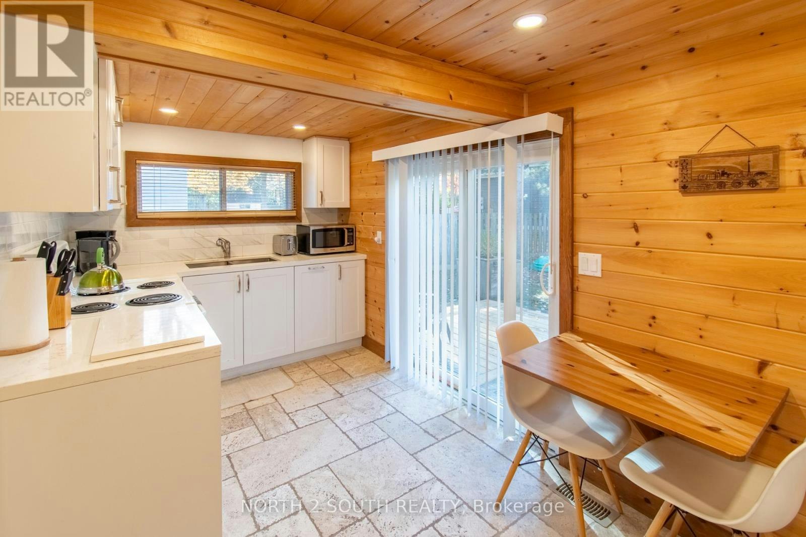 98 33rd Street N, Wasaga Beach, ON, L9Z 2B9 - 23