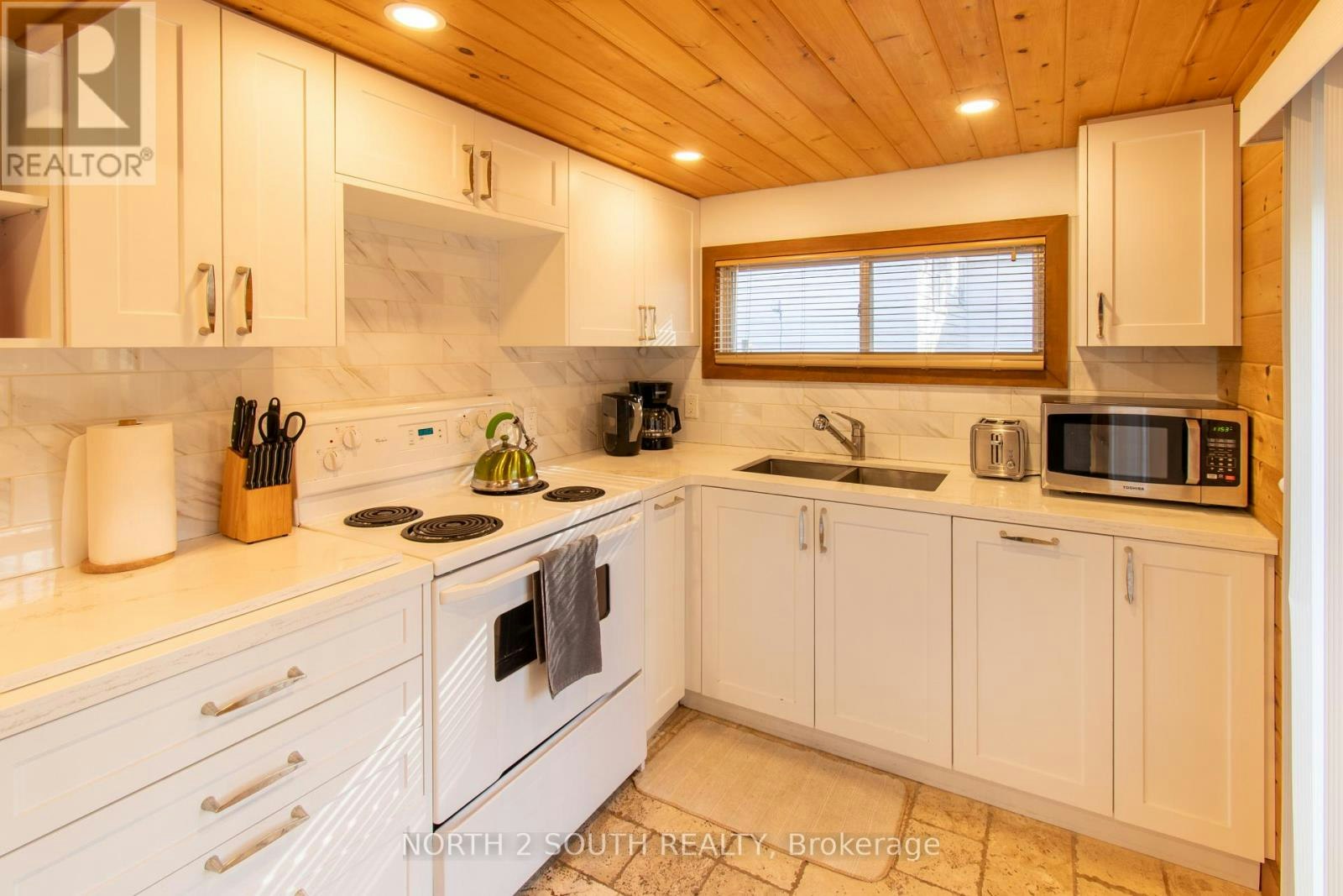98 33rd Street N, Wasaga Beach, ON, L9Z 2B9 - 25